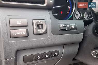 Внедорожник / Кроссовер Lexus LX 2010 в 