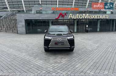 Позашляховик / Кросовер Lexus LX 2022 в 
