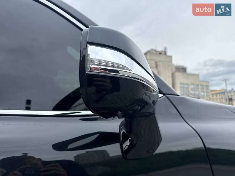 Позашляховик / Кросовер Lexus LX 2022 в Києві