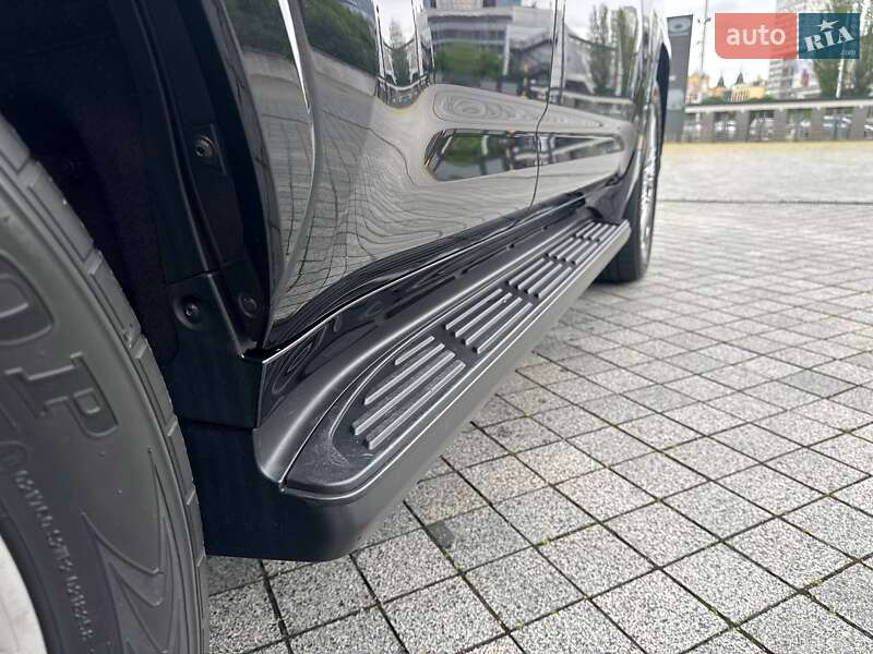 Позашляховик / Кросовер Lexus LX 2022 в Києві