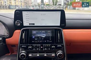 Позашляховик / Кросовер Lexus LX 2022 в 