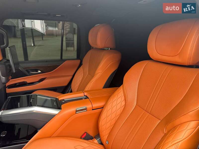 Позашляховик / Кросовер Lexus LX 2022 в Києві