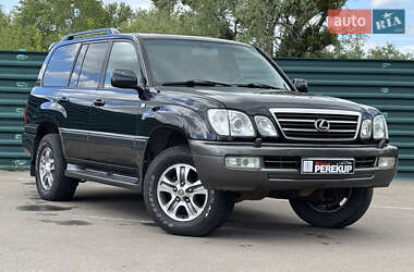 Позашляховик / Кросовер Lexus LX 2004 в 
