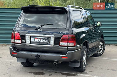Позашляховик / Кросовер Lexus LX 2004 в 