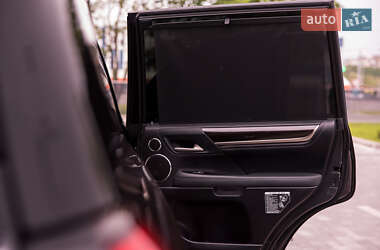Внедорожник / Кроссовер Lexus LX 2019 в 