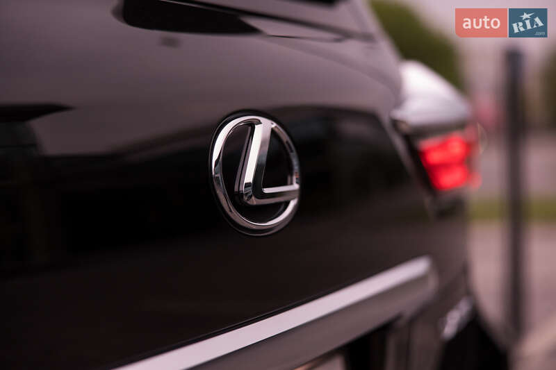 Позашляховик / Кросовер Lexus LX 2019 в Дніпрі фото 20 Позашляховик / Кросовер Lexus LX 2019 в Дніпрі