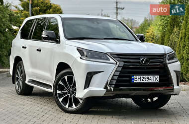 Позашляховик / Кросовер Lexus LX 2020 в 