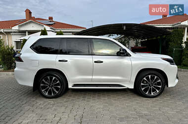 Позашляховик / Кросовер Lexus LX 2020 в 