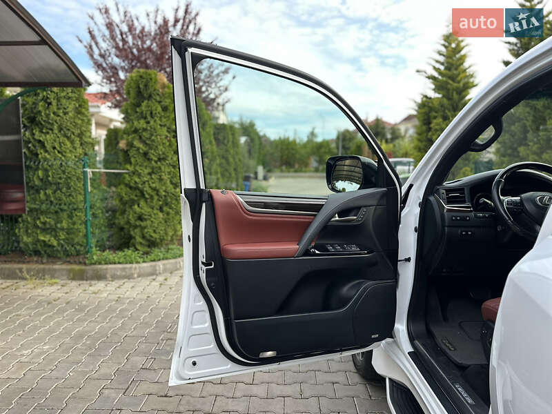 Позашляховик / Кросовер Lexus LX 2020 в Одесі