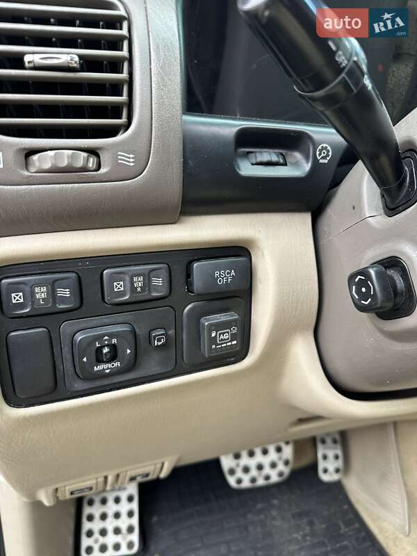 Внедорожник / Кроссовер Lexus LX 2005 в Мукачево