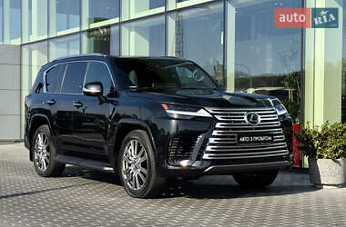 Внедорожник / Кроссовер Lexus LX 2021 в 