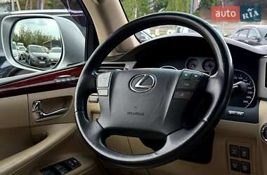 Внедорожник / Кроссовер Lexus LX 2010 в 