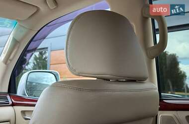 Внедорожник / Кроссовер Lexus LX 2010 в 