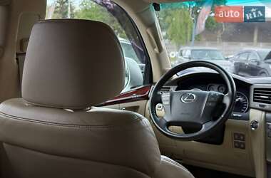 Внедорожник / Кроссовер Lexus LX 2010 в 