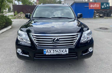 Внедорожник / Кроссовер Lexus LX 2010 в 