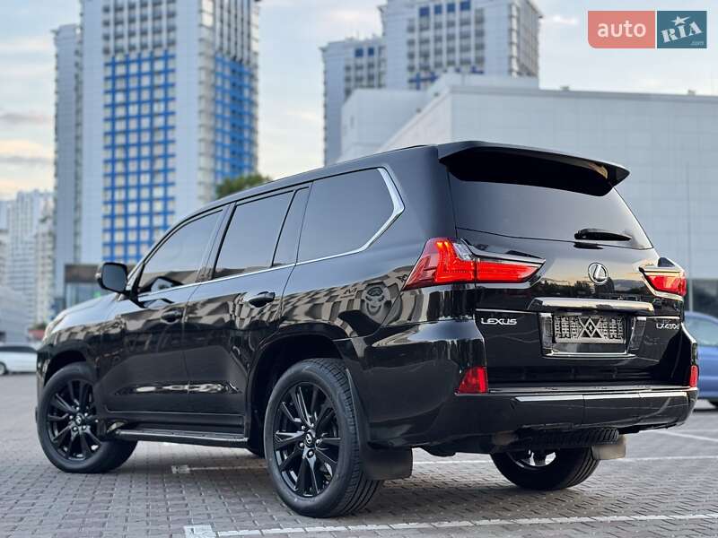 Внедорожник / Кроссовер Lexus LX 2017 в Одессе
