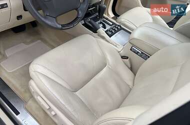 Внедорожник / Кроссовер Lexus LX 2012 в 
