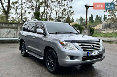 Позашляховик / Кросовер Lexus LX 2008 в 