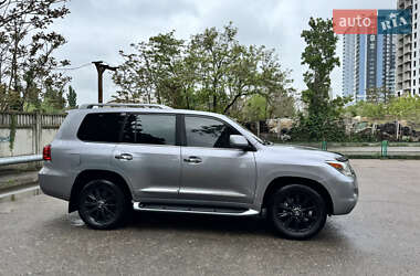 Позашляховик / Кросовер Lexus LX 2008 в 