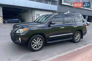 Внедорожник / Кроссовер Lexus LX 2012 в 