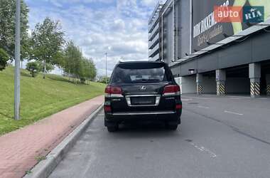 Внедорожник / Кроссовер Lexus LX 2012 в 