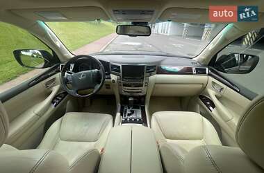 Внедорожник / Кроссовер Lexus LX 2012 в 