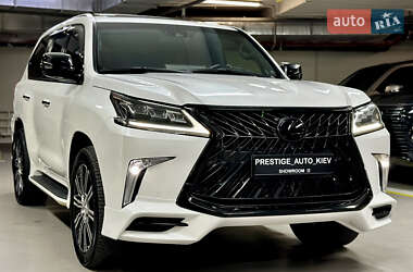 Внедорожник / Кроссовер Lexus LX 2019 в 