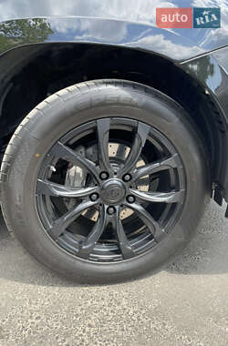 Внедорожник / Кроссовер Lexus LX 2012 в 