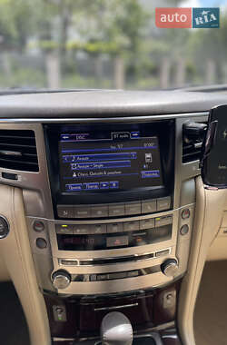 Внедорожник / Кроссовер Lexus LX 2012 в 