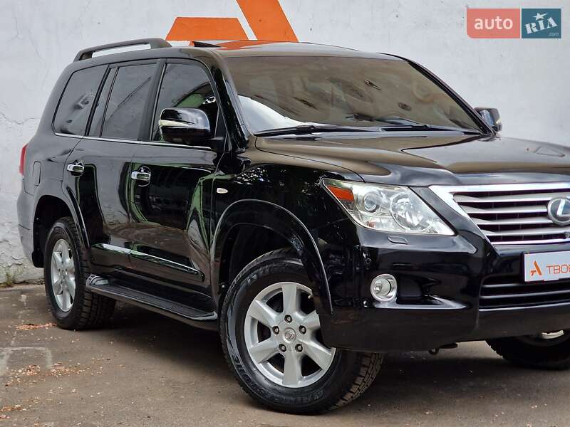 Позашляховик / Кросовер Lexus LX 2008 в Одесі