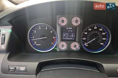 Позашляховик / Кросовер Lexus LX 2010 в 