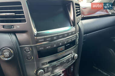 Внедорожник / Кроссовер Lexus LX 2011 в 