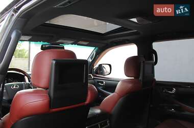 Позашляховик / Кросовер Lexus LX 2014 в 