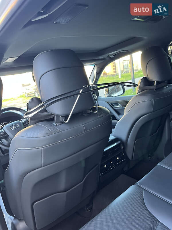 Позашляховик / Кросовер Lexus LX 2022 в Вінниці