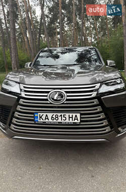 Внедорожник / Кроссовер Lexus LX 2023 в 