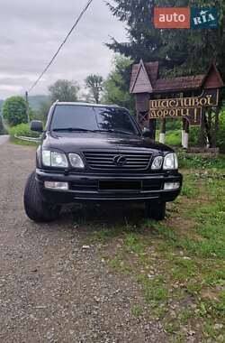 Позашляховик / Кросовер Lexus LX 2006 в 