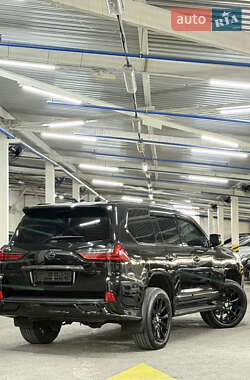 Внедорожник / Кроссовер Lexus LX 2015 в 
