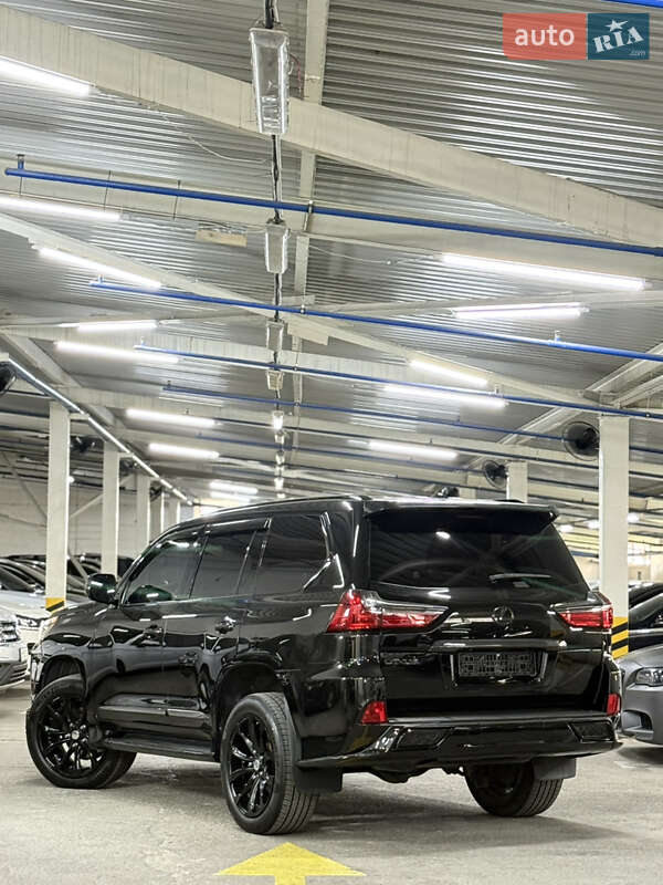 Позашляховик / Кросовер Lexus LX 2015 в Одесі