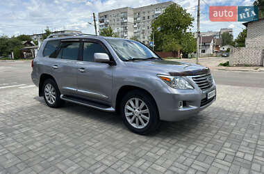 Позашляховик / Кросовер Lexus LX 2008 в 