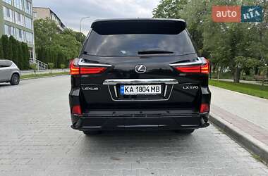 Внедорожник / Кроссовер Lexus LX 2017 в 