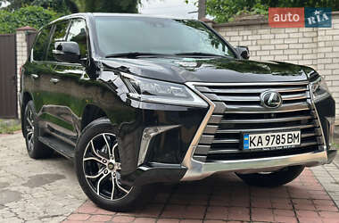Внедорожник / Кроссовер Lexus LX 2017 в 