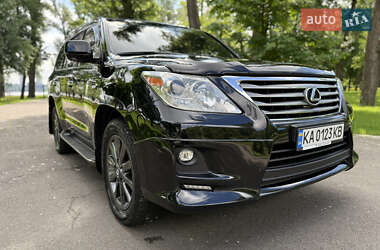 Внедорожник / Кроссовер Lexus LX 2008 в 
