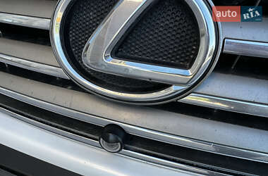 Позашляховик / Кросовер Lexus LX 2010 в 