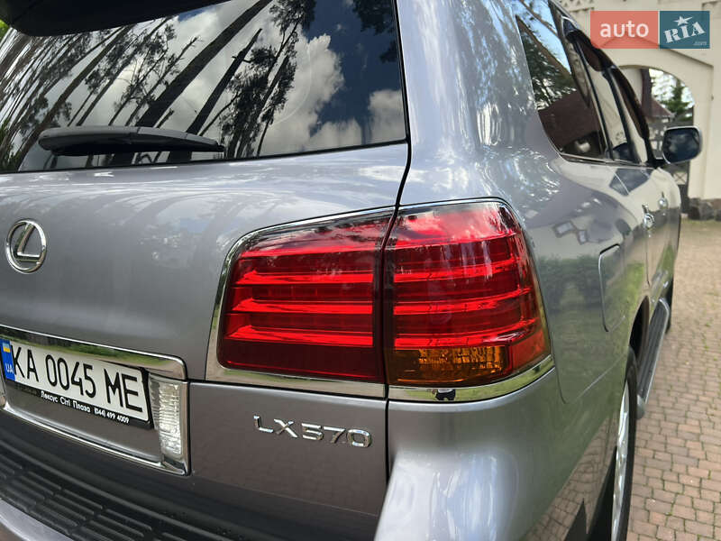 Позашляховик / Кросовер Lexus LX 2008 в Києві