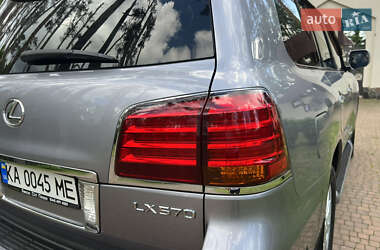 Внедорожник / Кроссовер Lexus LX 2008 в 