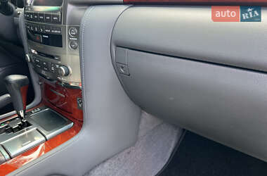 Внедорожник / Кроссовер Lexus LX 2008 в 
