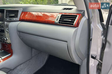 Внедорожник / Кроссовер Lexus LX 2008 в 