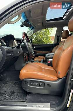 Позашляховик / Кросовер Lexus LX 2014 в 