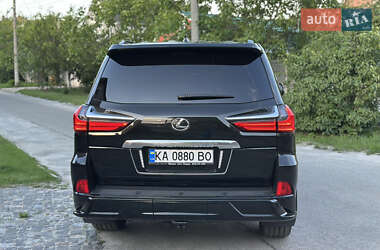 Внедорожник / Кроссовер Lexus LX 2018 в 