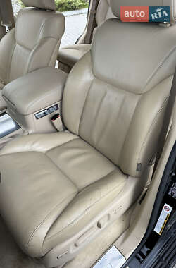 Внедорожник / Кроссовер Lexus LX 2008 в 